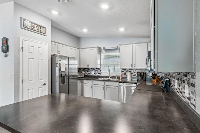 236 FOXTAIL LOOP, Davenport, FL 33837