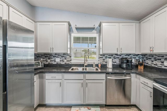 236 FOXTAIL LOOP, Davenport, FL 33837
