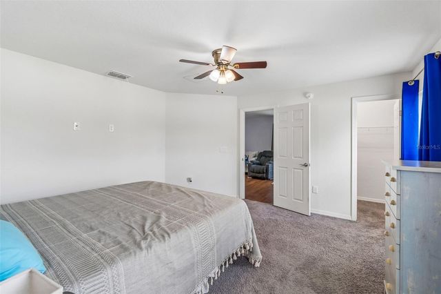 236 FOXTAIL LOOP, Davenport, FL 33837