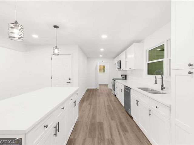 2719 Kings Park Circle, Decatur, GA 30034