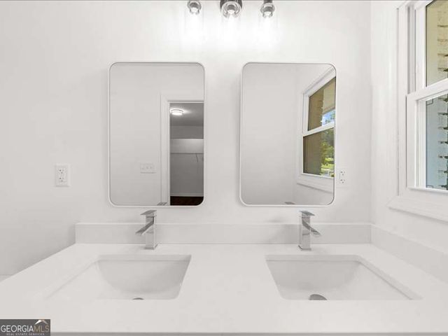 2719 Kings Park Circle, Decatur, GA 30034