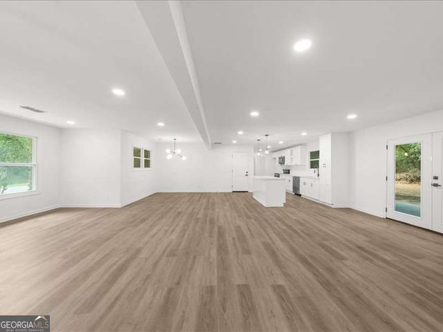 2719 Kings Park Circle, Decatur, GA 30034