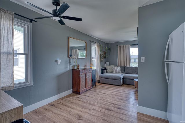 1129 W Heerdink Avenue, Evansville, IN 47710