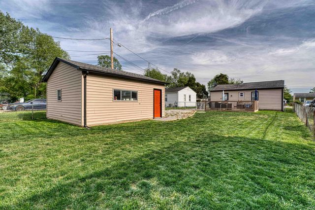 1129 W Heerdink Avenue, Evansville, IN 47710