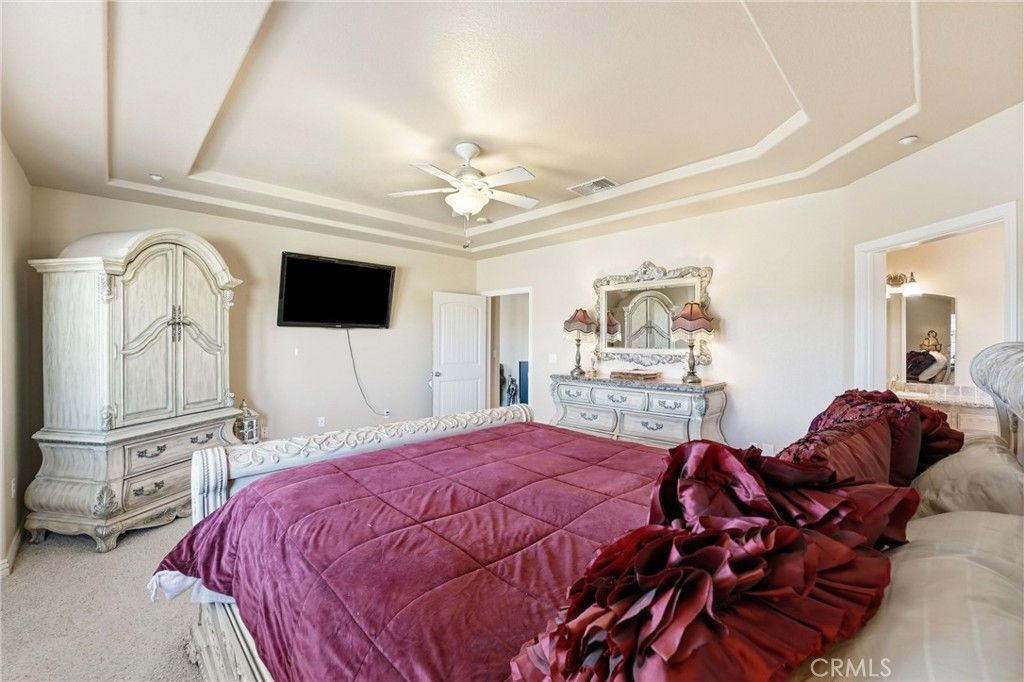 Image 15 of property listing at 5773 Merito Street, Hesperia, CA 92344