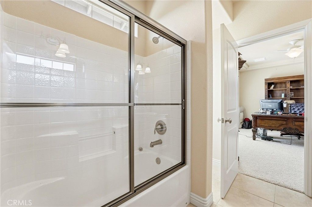 Image 20 of property listing at 5773 Merito Street, Hesperia, CA 92344