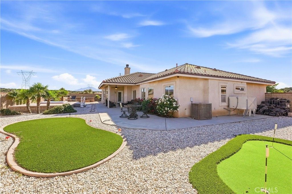 Image 26 of property listing at 5773 Merito Street, Hesperia, CA 92344