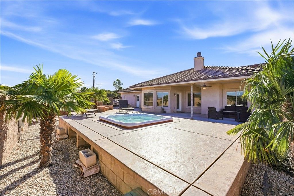 Image 27 of property listing at 5773 Merito Street, Hesperia, CA 92344