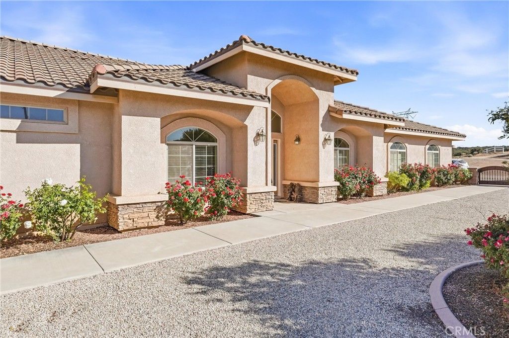 Image 30 of property listing at 5773 Merito Street, Hesperia, CA 92344