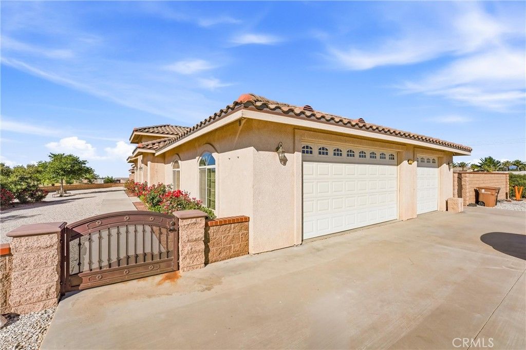 Image 31 of property listing at 5773 Merito Street, Hesperia, CA 92344