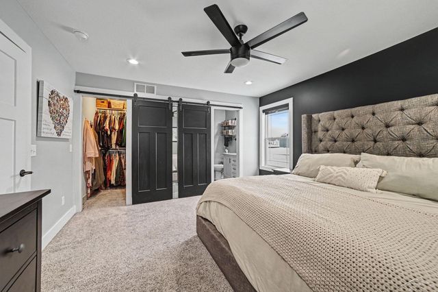 5840 Cotton Top Crest, Freeland, MI 48623