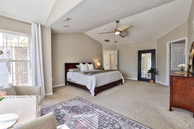 1790 Amberwood Way, Hamilton Twp, OH 45039