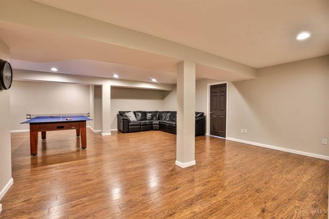 1790 Amberwood Way, Hamilton Twp, OH 45039