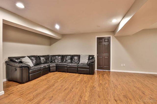 1790 Amberwood Way, Hamilton Twp, OH 45039