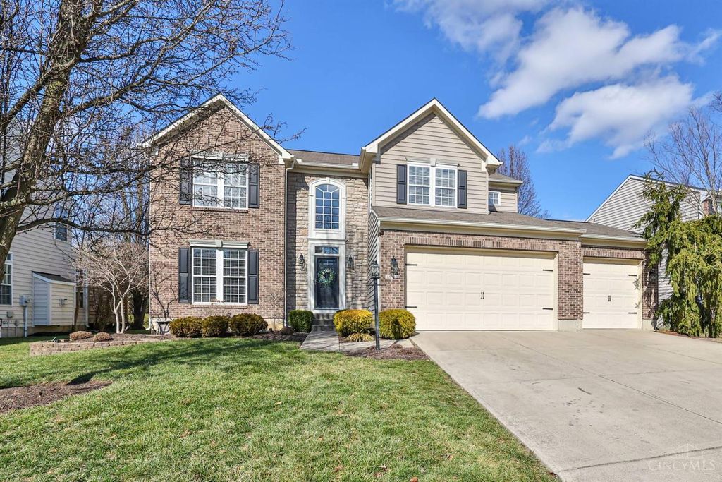 1790 Amberwood Way, Hamilton Twp, OH 45039