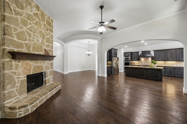1567 Red Rock Canyon Road, Frisco, TX 75036