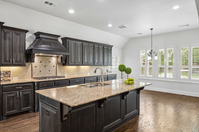 1567 Red Rock Canyon Road, Frisco, TX 75036