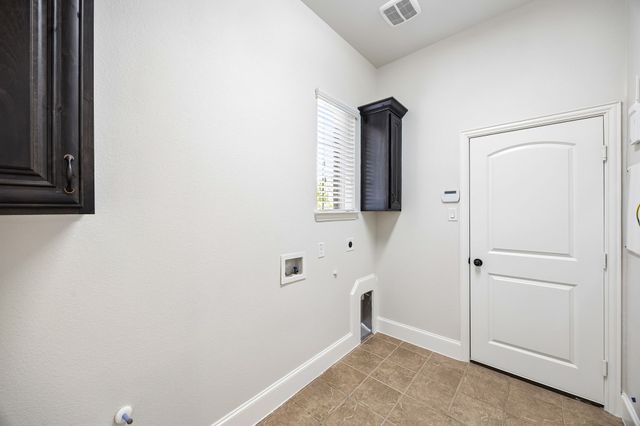 1567 Red Rock Canyon Road, Frisco, TX 75036