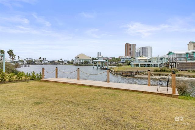 925 Heron Point Drive, Gulf Shores, AL 36542