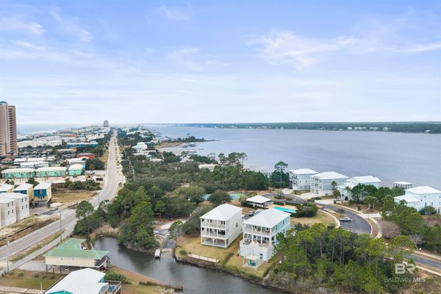 925 Heron Point Drive, Gulf Shores, AL 36542