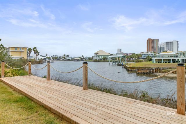 925 Heron Point Drive, Gulf Shores, AL 36542