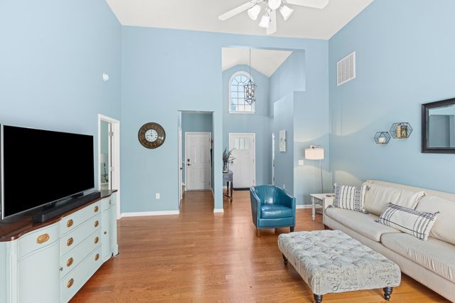 216 N Hamlet Court, Moore, SC 29369