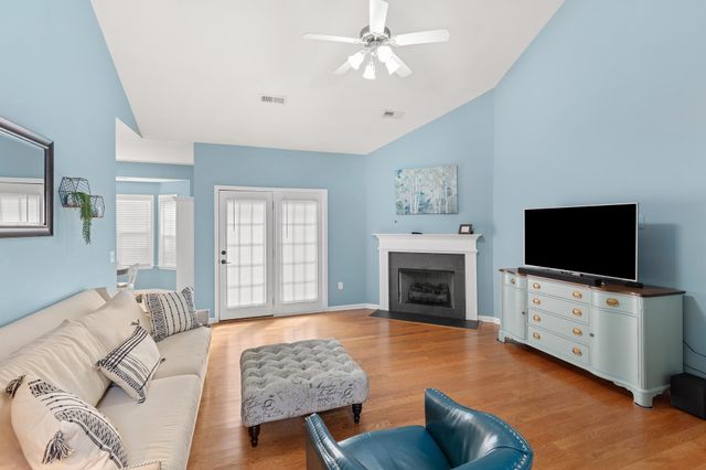 216 N Hamlet Court, Moore, SC 29369