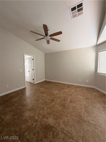 3513 Old Course Street, Las Vegas, NV 89122