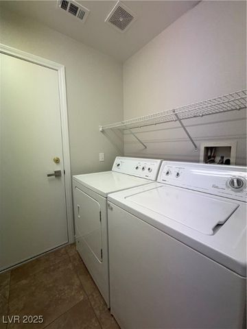 3513 Old Course Street, Las Vegas, NV 89122