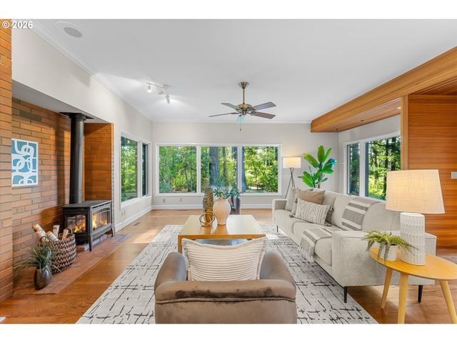 2765 Nw CIRCLE A Dr, Portland, OR 97229