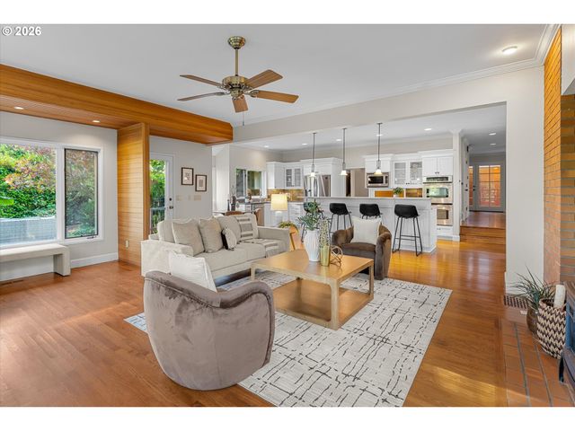 2765 Nw CIRCLE A Dr, Portland, OR 97229