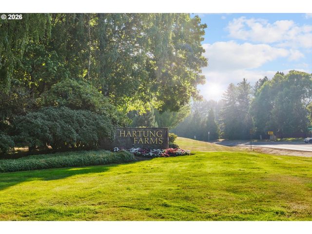 2765 Nw CIRCLE A Dr, Portland, OR 97229