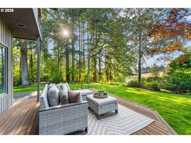 2765 Nw CIRCLE A Dr, Portland, OR 97229