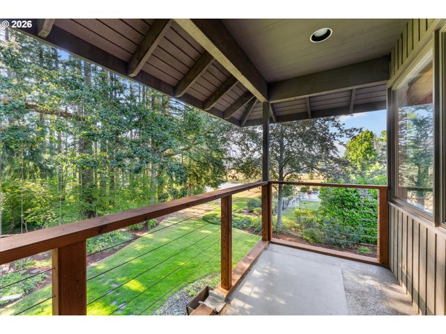 2765 Nw CIRCLE A Dr, Portland, OR 97229