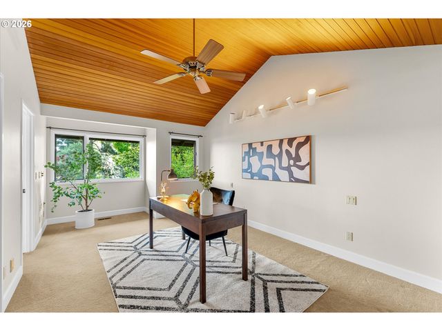 2765 Nw CIRCLE A Dr, Portland, OR 97229
