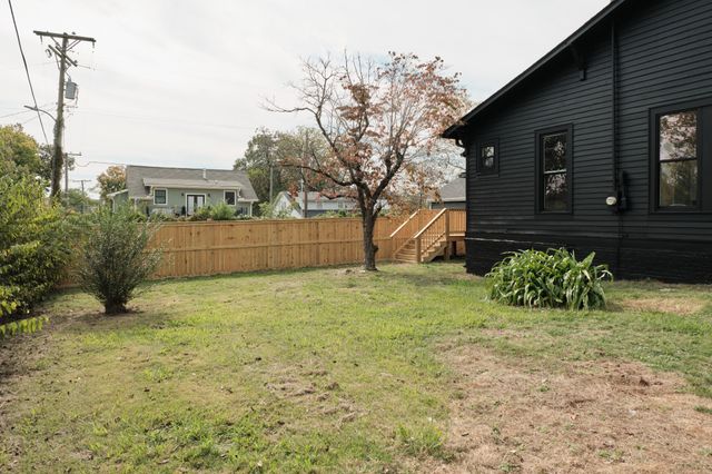 1024 Cahal Ave, Nashville, TN 37206