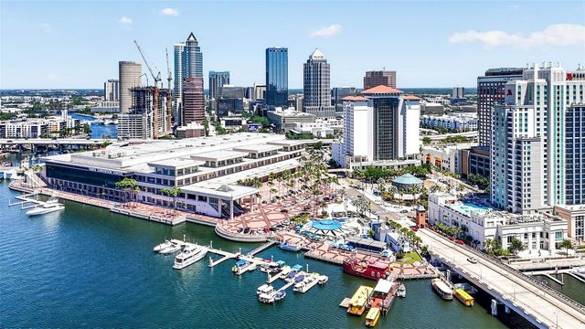 501 KNIGHTS RUN AVENUE 6103, Tampa, FL 33602