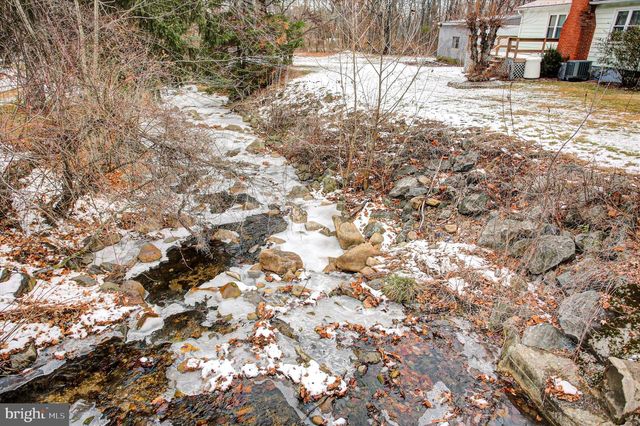 13515 WATERLOO RD, Waynesboro, PA 17268