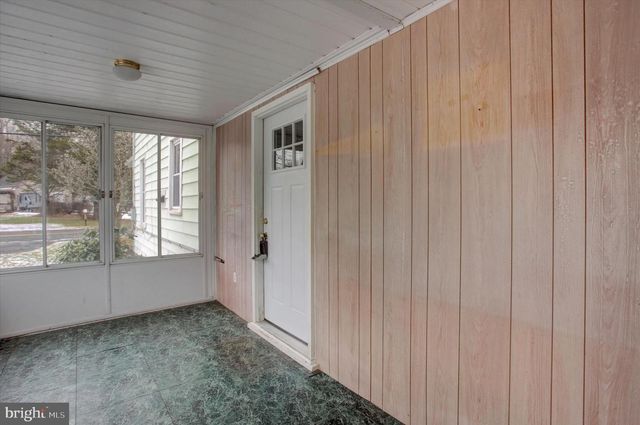 13515 WATERLOO RD, Waynesboro, PA 17268