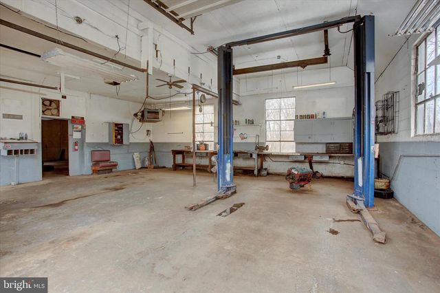 13515 WATERLOO RD, Waynesboro, PA 17268