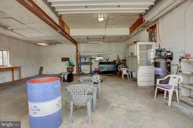 13515 WATERLOO RD, Waynesboro, PA 17268