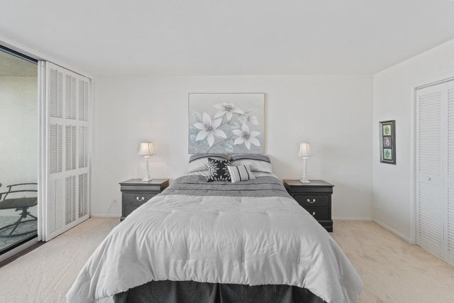 120 Lakeshore Drive 735, North Palm Beach, FL 33408