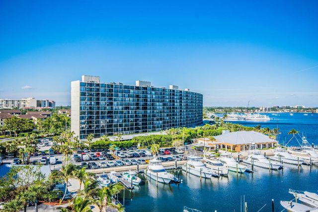 120 Lakeshore Drive 735, North Palm Beach, FL 33408