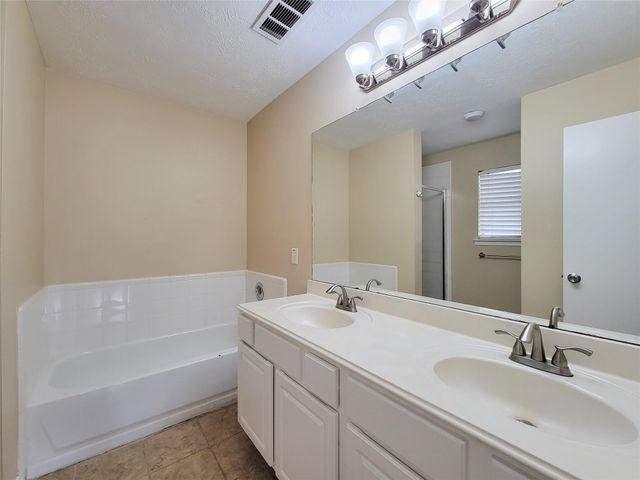 3014 Millers Oak Lane, Sugar Land, TX 77498