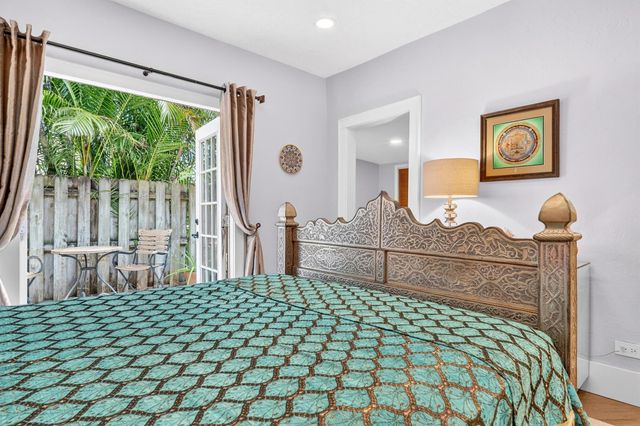 348 Plymouth Road, West Palm Beach, FL 33405