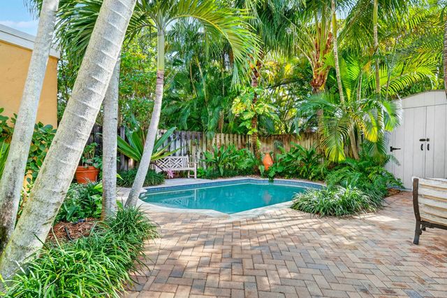 348 Plymouth Road, West Palm Beach, FL 33405