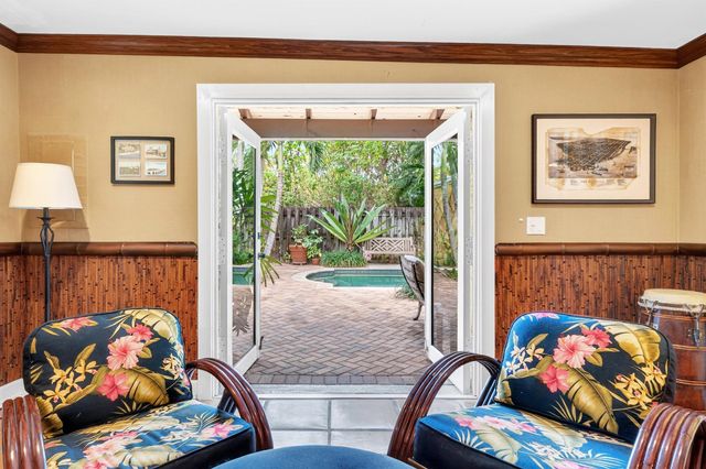 348 Plymouth Road, West Palm Beach, FL 33405