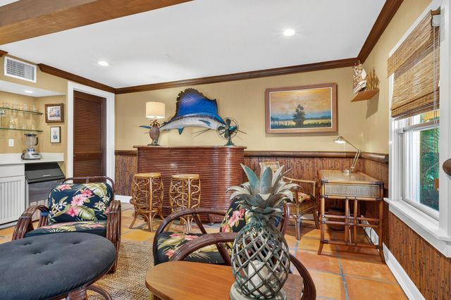 348 Plymouth Road, West Palm Beach, FL 33405