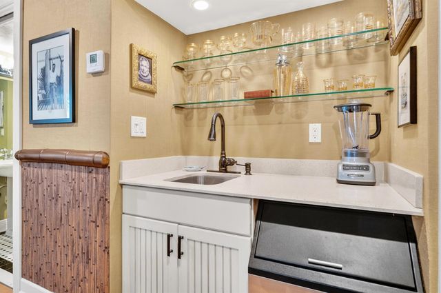 348 Plymouth Road, West Palm Beach, FL 33405