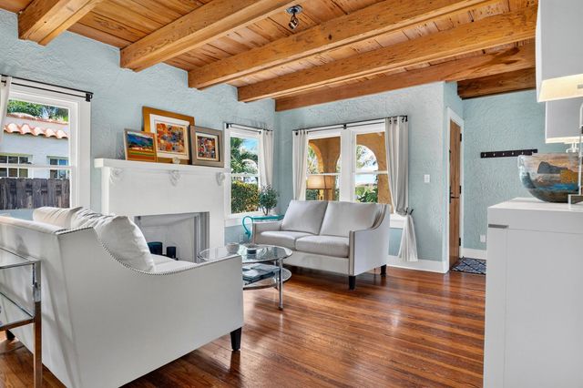 348 Plymouth Road, West Palm Beach, FL 33405